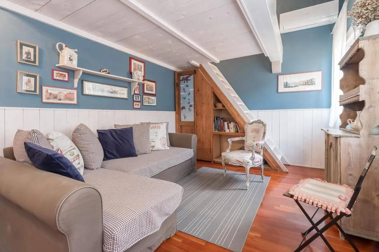 Apartment Ca' Falier Blue - 10 Min From Train And Bus Station Venice Italy