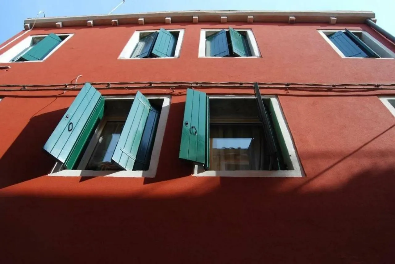 Ca' Falier Blue - 10 Min From Train And Bus Station Venice Apartment