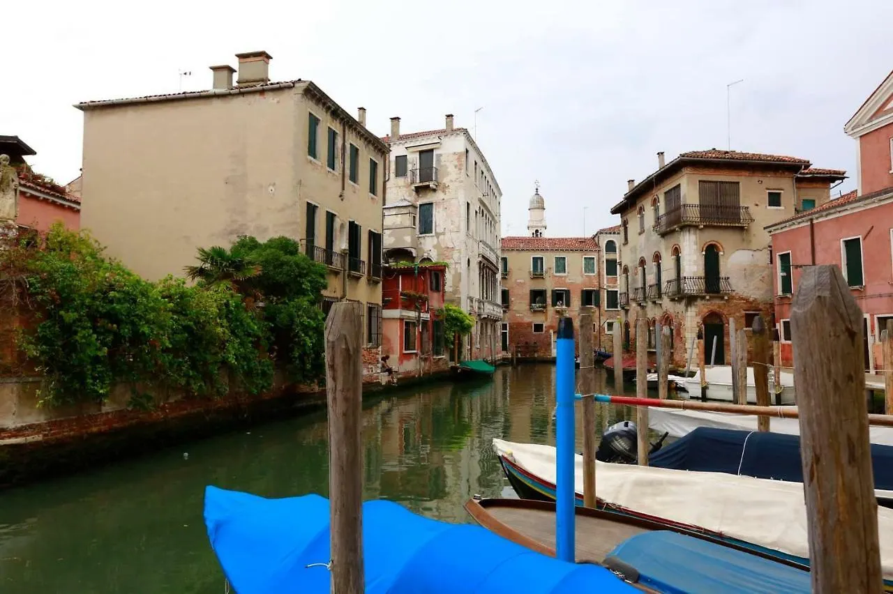 Apartment Ca' Falier Blue - 10 Min From Train And Bus Station Venice